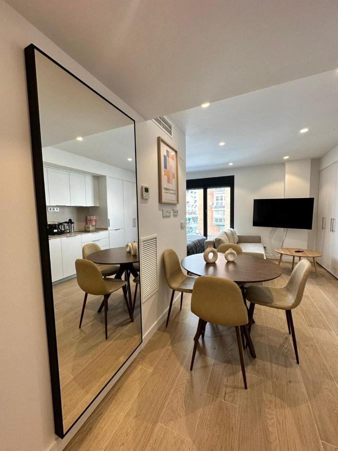 Castilla Luxury 2B Apartment Madrid Exterior foto